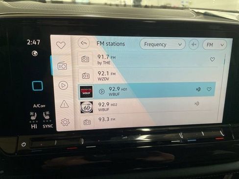 New 2026 Volkswagen Atlas Cross Sport SE AWD/4WD image 20