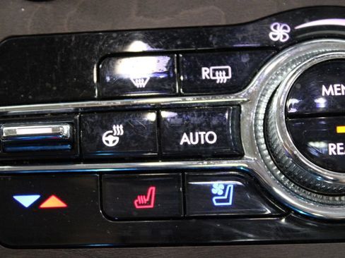 Used 2023 Lincoln Aviator Reserve w/ Equipment Group 201A AWD/4WD image 48