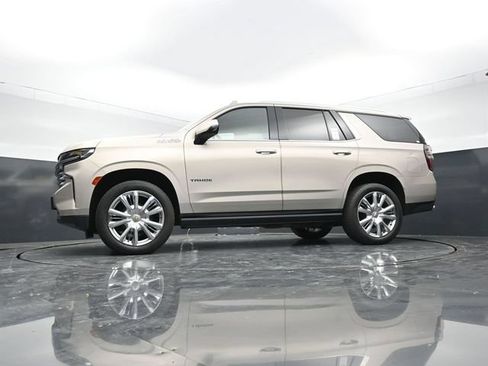 Used 2021 Chevrolet Tahoe High Country w/ Premium Package AWD/4WD image 64