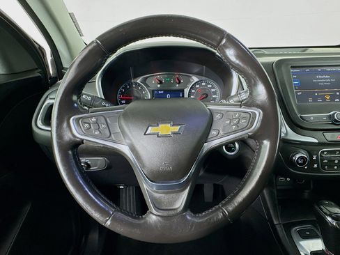 Used 2019 Chevrolet Equinox LT image 11