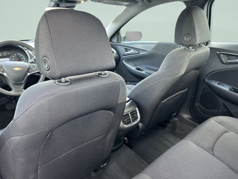 Used 2024 Chevrolet Malibu LT image 16