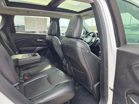 Used 2021 Jeep Cherokee Limited w/ Elite Package AWD/4WD image 15