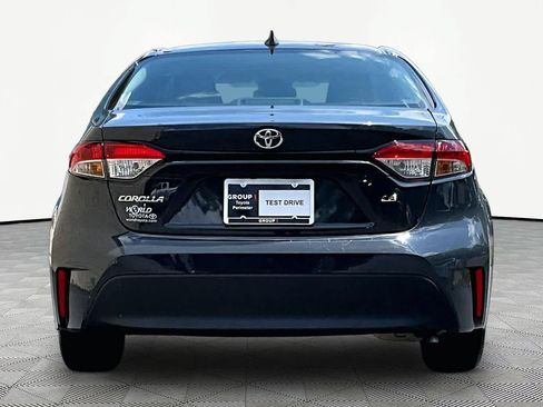 Used 2024 Toyota Corolla LE FWD image 5