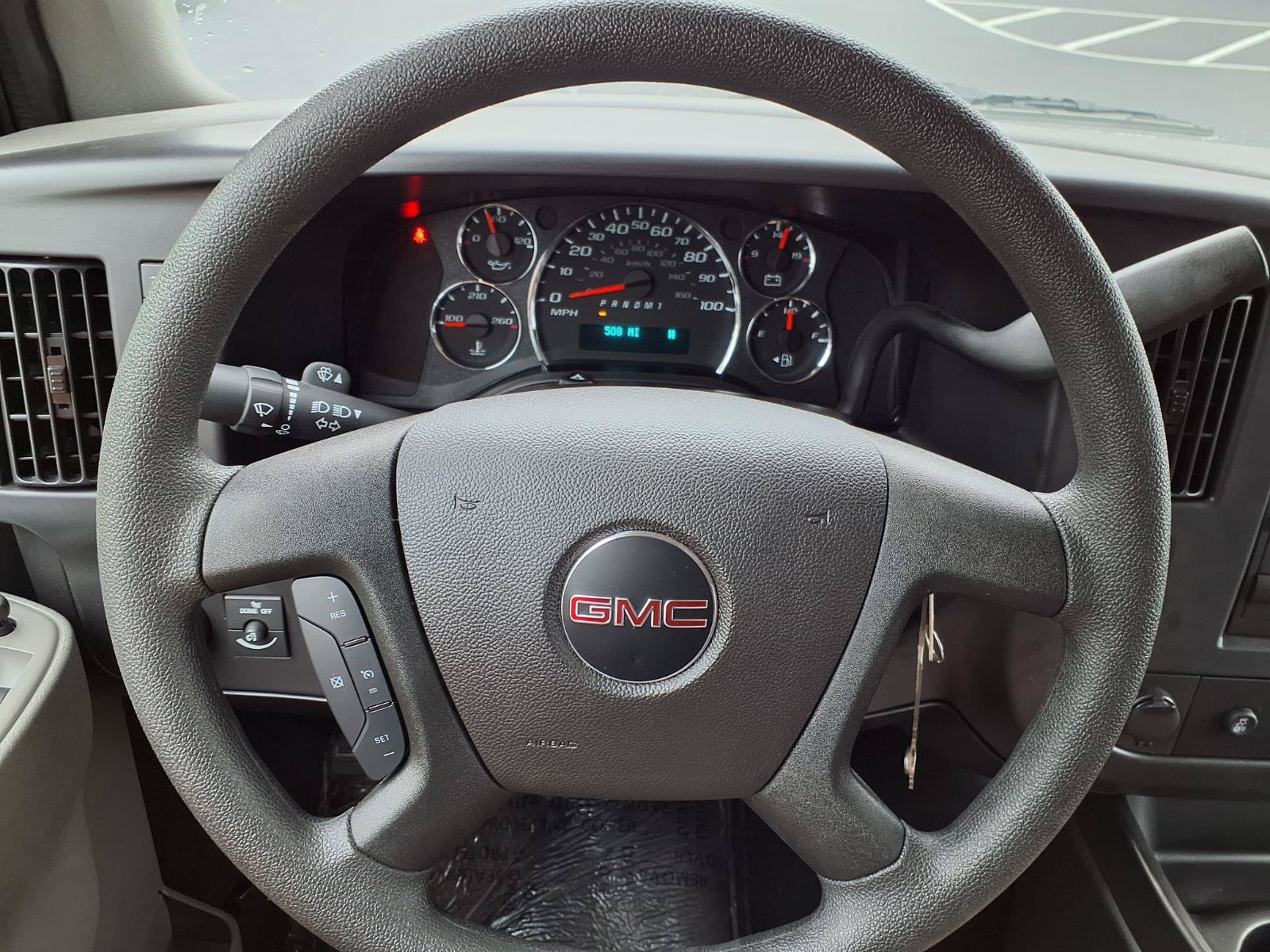 Used 2026 GMC Savana 3500 LT w/ LT Preferred Equipment Group RWD image 10