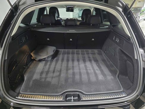 Used 2025 Mercedes-Benz GLC 350e 4MATIC image 14