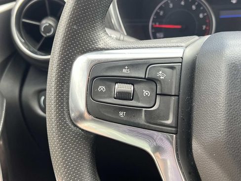 Used 2024 Chevrolet Blazer LT w/ Convenience Package FWD image 24