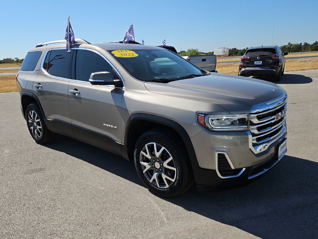 Used 2022 GMC Acadia SLE w/ Driver Convenience Package FWD image 10