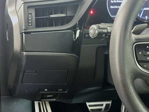 Used 2023 Lexus ES 350 F Sport image 17