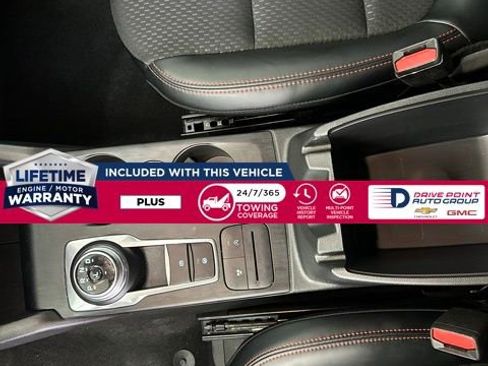 Used 2025 Ford Escape ST-Line FWD image 22