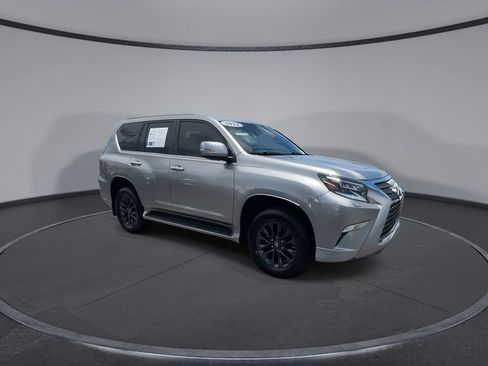 Used 2023 Lexus GX 460 Premium w/ Premium Package AWD/4WD image 2