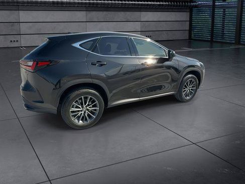 Certified 2024 Lexus NX 250 FWD w/ Towing Package (2000 Lbs) image 9