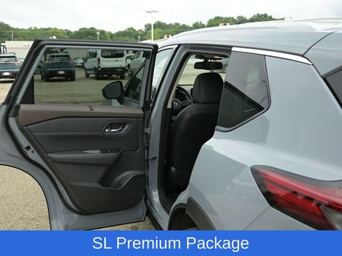 Used 2023 Nissan Rogue SL w/ SL Premium Package AWD/4WD image 28