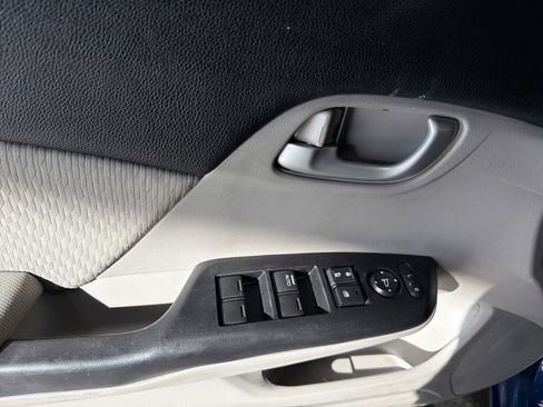 Used 2014 Honda Civic LX image 19