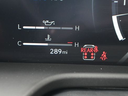 Used 2026 Lexus GX 550 w/ Accessory Package (2T) AWD/4WD image 21