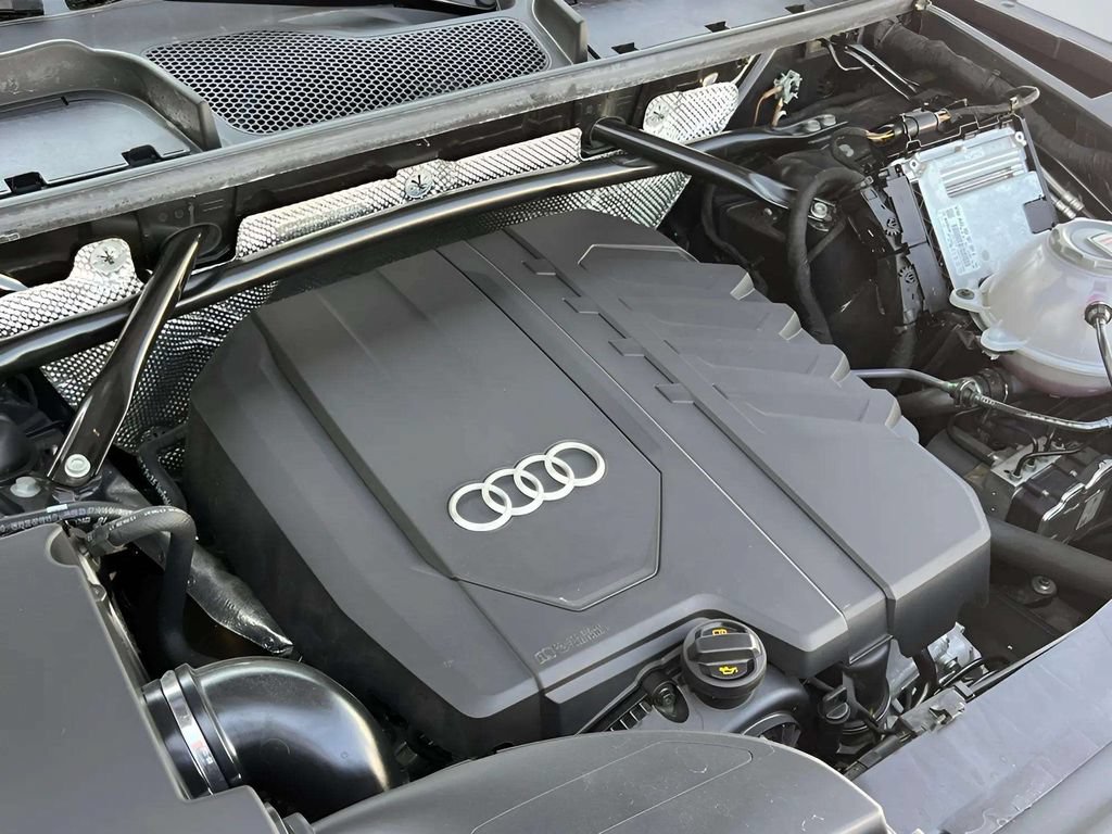 Used 2023 Audi Q5 2.0T Premium Plus w/ Premium Plus Package AWD/4WD image 38