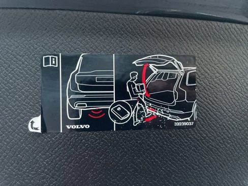 Certified 2024 Volvo XC90 B5 Core image 12