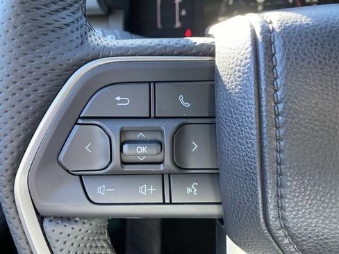 New 2025 Toyota Tacoma SR5 image 12