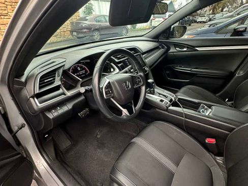 Used 2020 Honda Civic Sport image 8