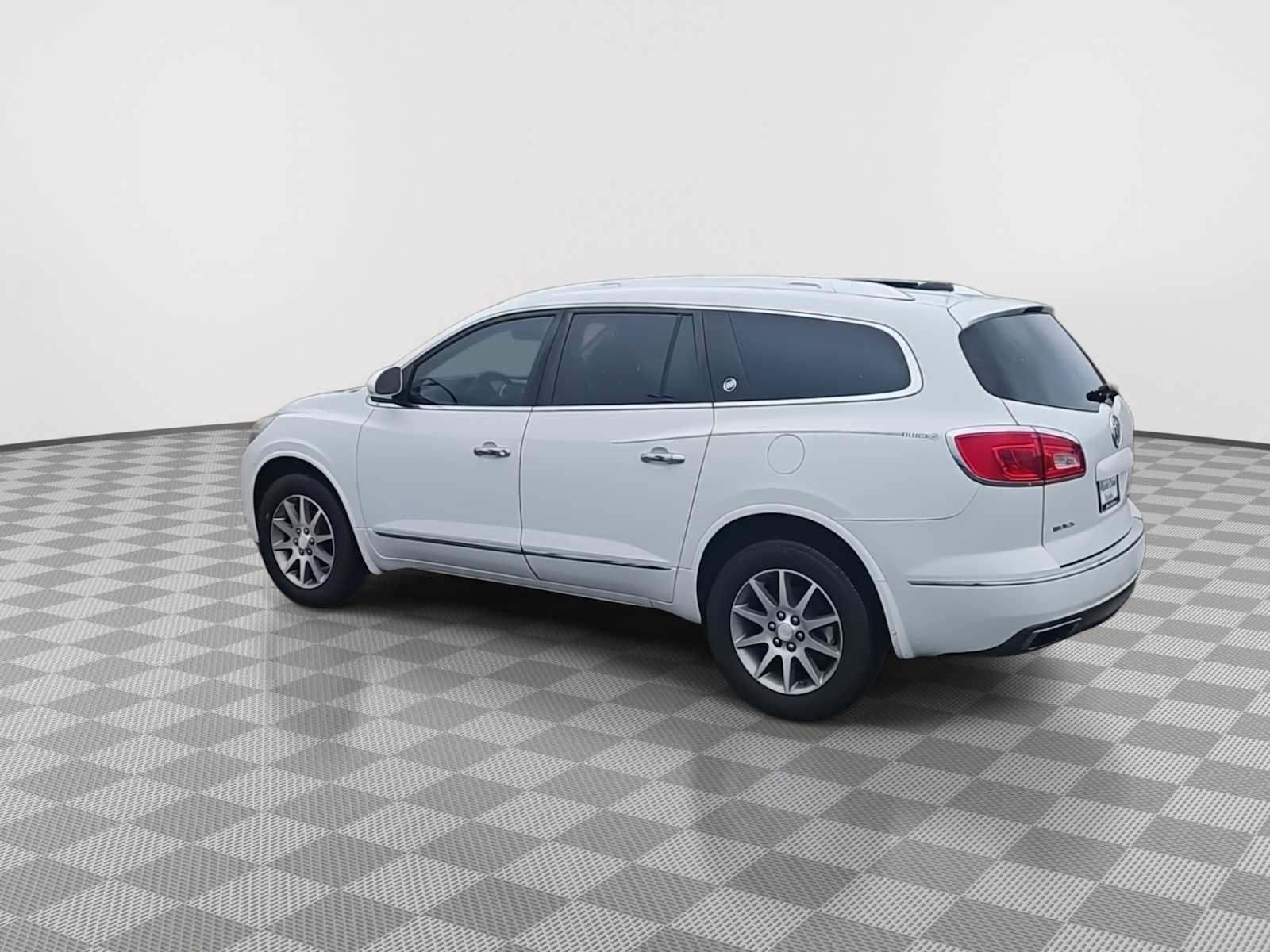 Used 2017 Buick Enclave Leather w/ Trailering Package FWD image 6