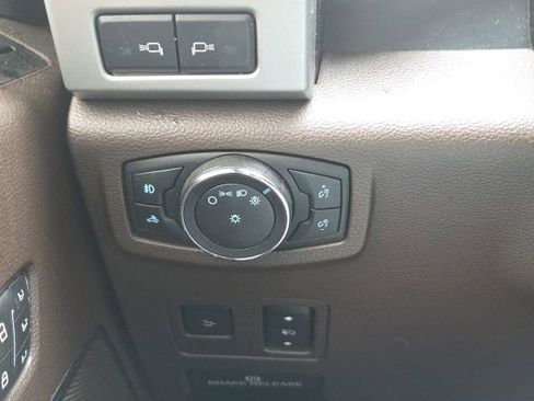 Used 2021 Ford F350 King Ranch w/ King Ranch Ultimate Package AWD/4WD image 26