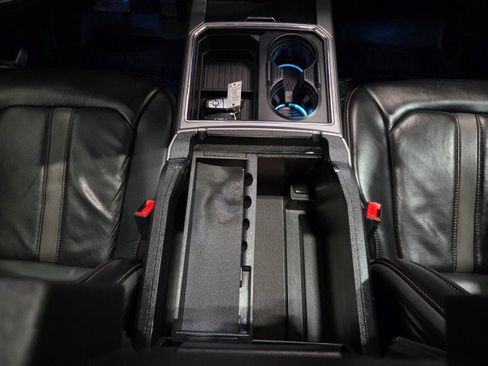 Used 2021 Ford F250 Platinum w/ FX4 Off-Road Package image 86