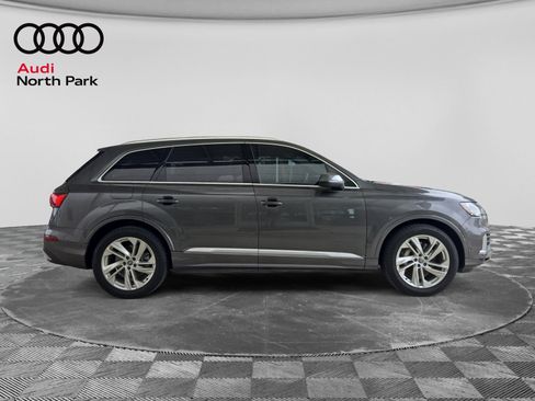 Used 2020 Audi Q7 3.0T Prestige w/ Prestige Package AWD/4WD image 6