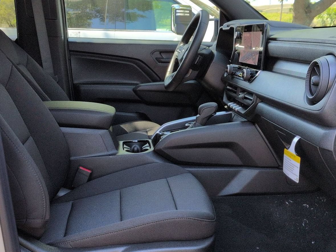New 2026 Chevrolet Colorado Trail Boss AWD/4WD image 25