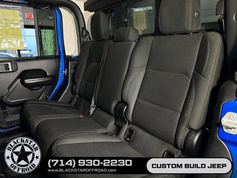 Used 2020 Jeep Gladiator Sport w/ Quick Order Package 24S AWD/4WD image 18