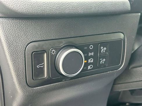 Certified 2022 Ford Escape SE w/ Convenience Package image 30