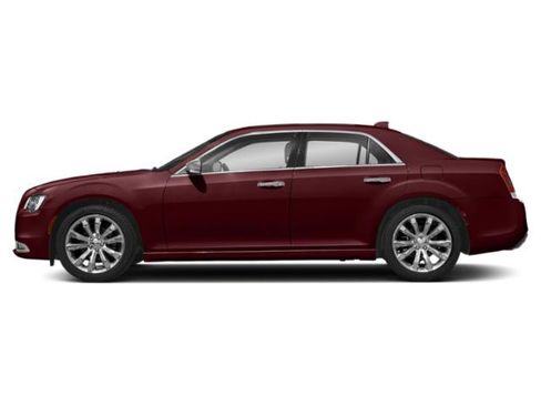 Used 2019 Chrysler 300 Touring w/ Sport Appearance Package RWD image 6