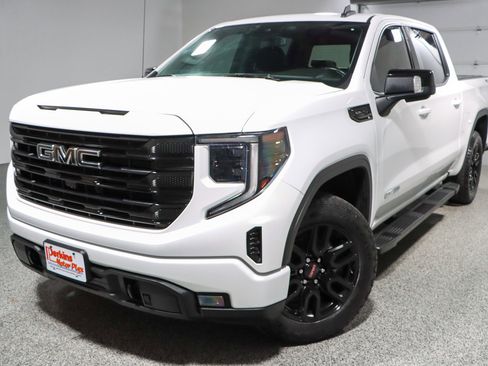 Used 2023 GMC Sierra 1500 Elevation w/ Elevation Premium Package image 33