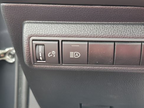 Used 2024 Toyota Corolla LE FWD image 26