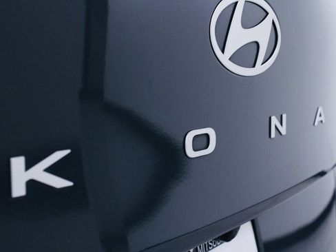 Used 2024 Hyundai Kona SEL image 4