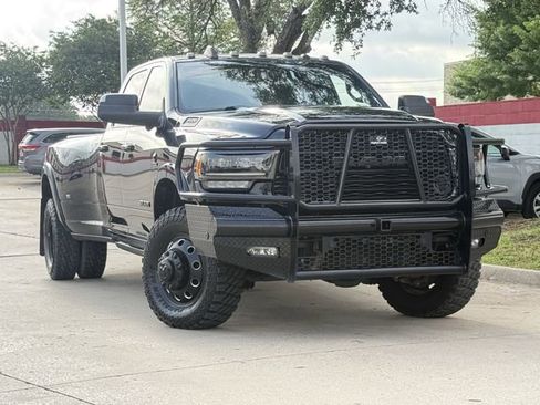 Used 2021 RAM 3500 Limited w/ Safety Group image 2
