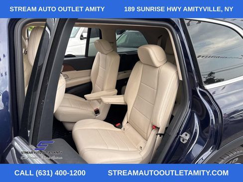 Used 2022 Mercedes-Benz GLS 450 4MATIC image 33