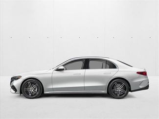 New 2026 Mercedes-Benz E 450 4MATIC Sedan video 3