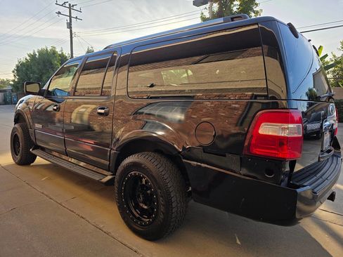 Used 2007 Ford Expedition EL Limited image 34