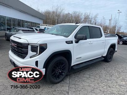 Used 2022 GMC Sierra 1500 Elevation w/ Preferred Package
