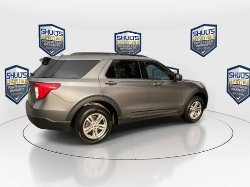 Used 2023 Ford Explorer XLT image 8
