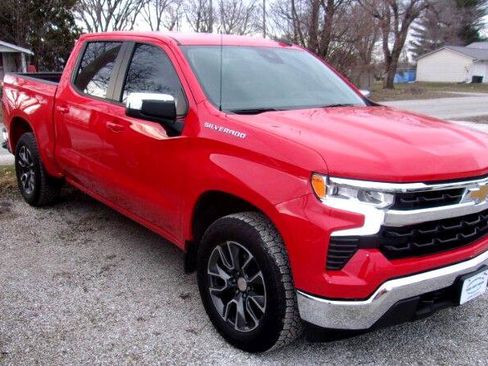 Used 2023 Chevrolet Silverado 1500 LT image 4