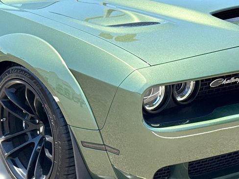 Used 2021 Dodge Challenger R/T Scat Pack RWD image 11