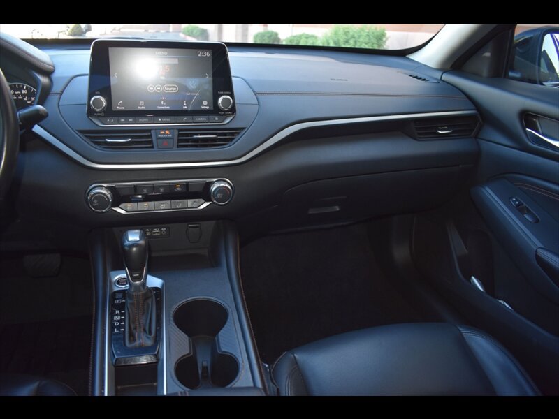 Used 2022 Nissan Altima 2.5 SR FWD image 31