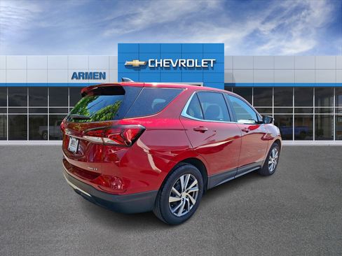 Used 2023 Chevrolet Equinox LT AWD/4WD image 5