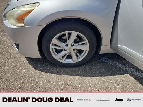 Used 2015 Nissan Altima 2.5 SL w/ Technology Package FWD image 28