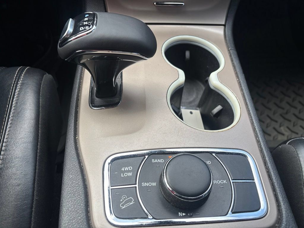Used 2014 Jeep Grand Cherokee Limited AWD/4WD image 18