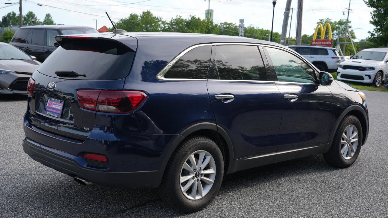 Used 2020 Kia Sorento FWD V6 image 5