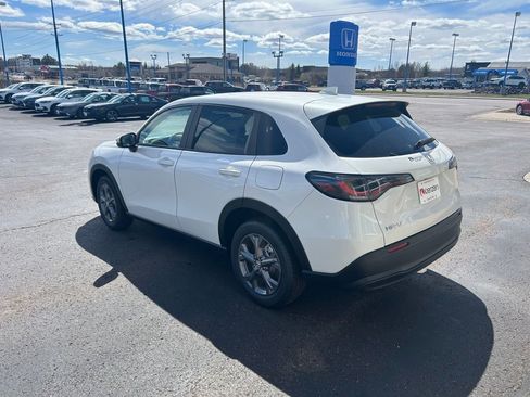 New 2026 Honda HR-V LX image 7