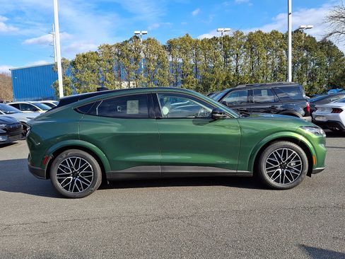 New 2025 Ford Mustang Mach-E Premium image 15