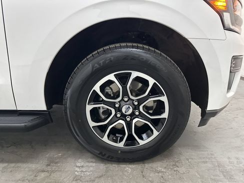 Used 2024 Ford Expedition XLT RWD image 64