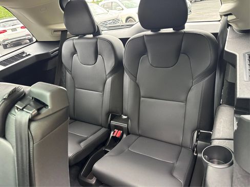 Used 2020 Volvo XC90 T6 Momentum w/ Protection Package Premier AWD/4WD image 31